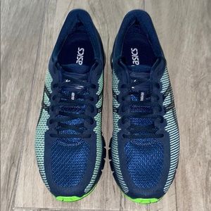 ASICS sneakers size 10.5 US brand new, never worn